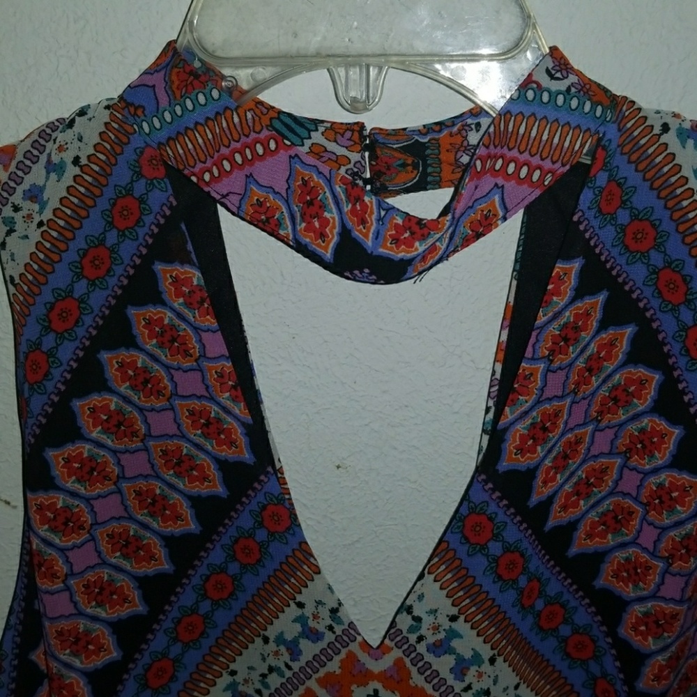 Dress - Picture 3 of 5